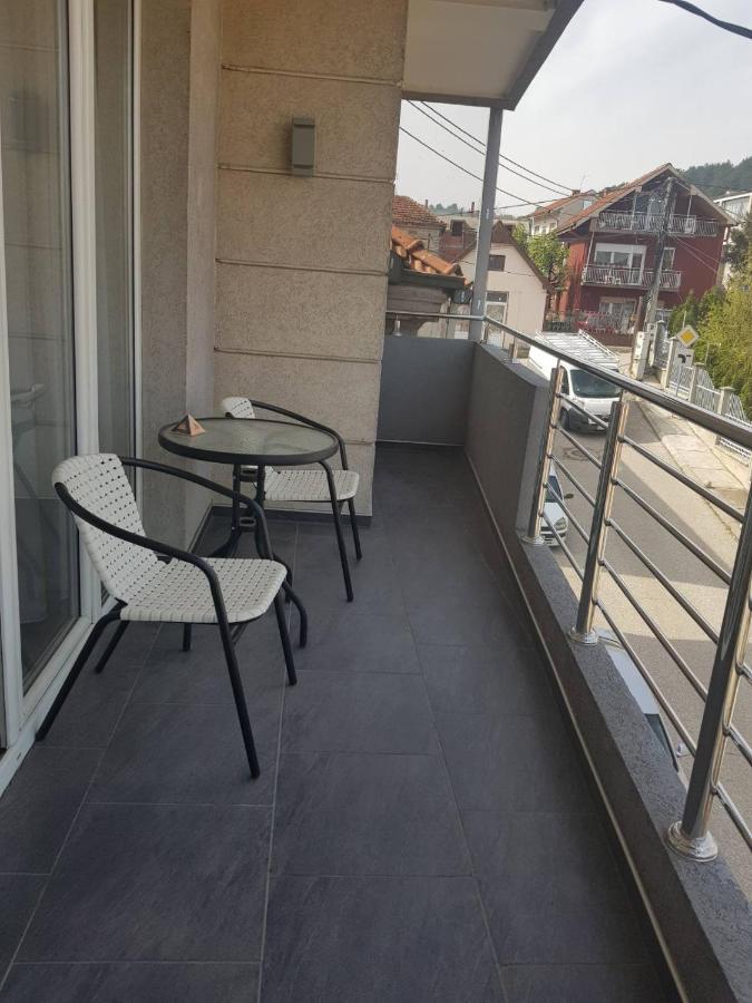 Family Apartmani Le Leskovac  Kültér fotó