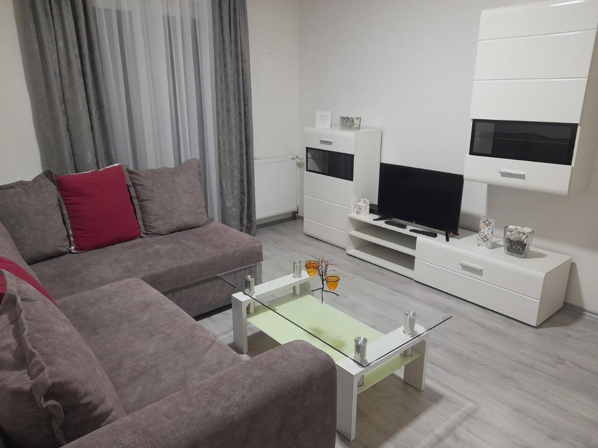Family Apartmani Le Leskovac  Kültér fotó