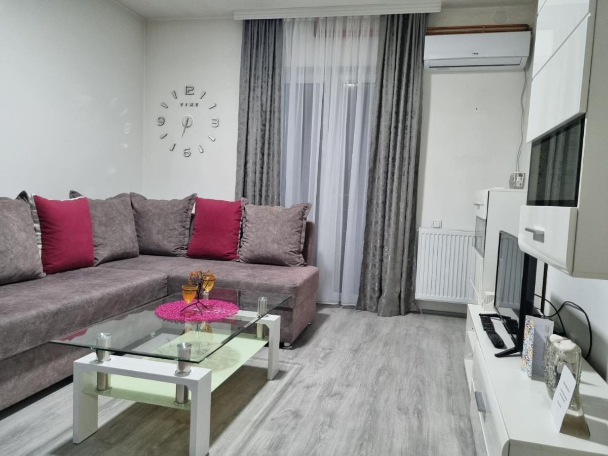 Family Apartmani Le Leskovac  Kültér fotó
