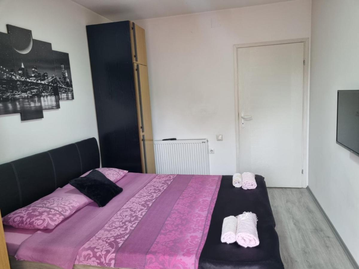 Family Apartmani Le Leskovac  Kültér fotó