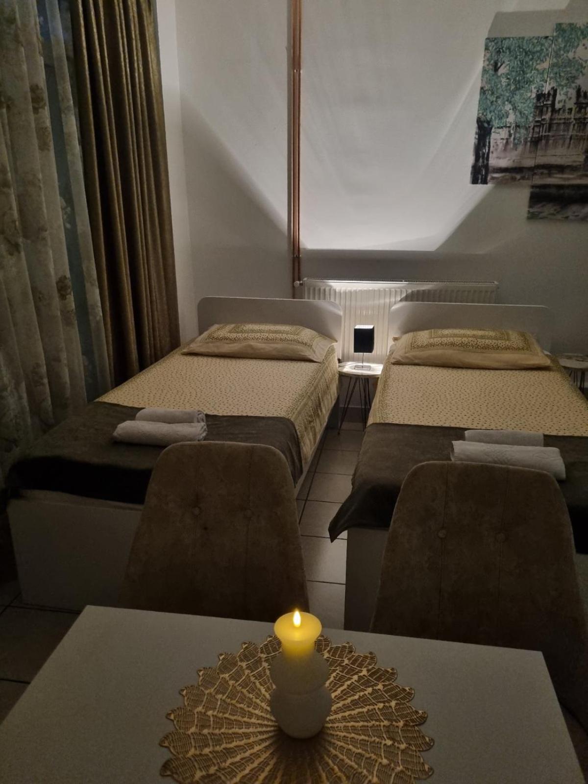 Family Apartmani Le Leskovac  Kültér fotó