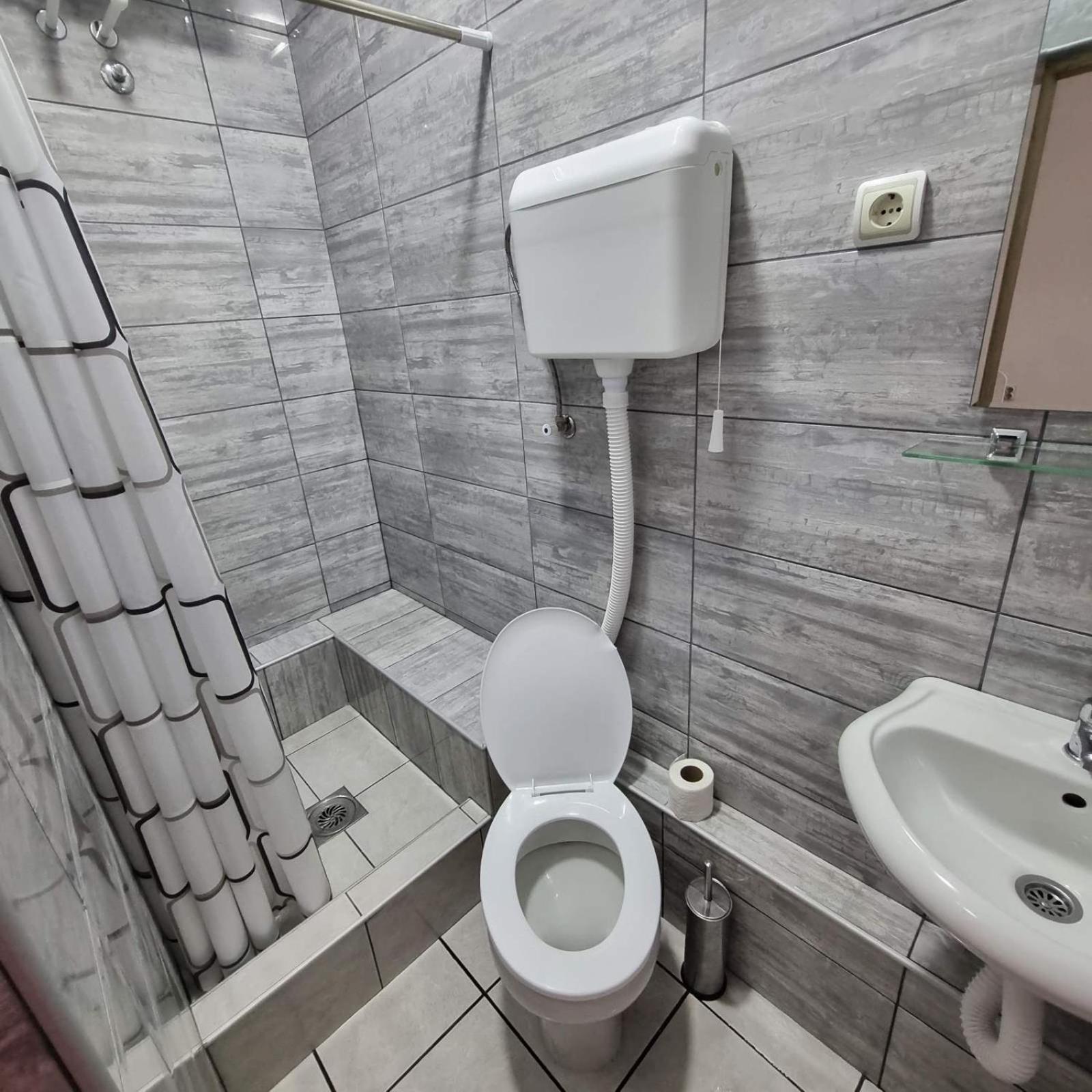 Family Apartmani Le Leskovac  Kültér fotó